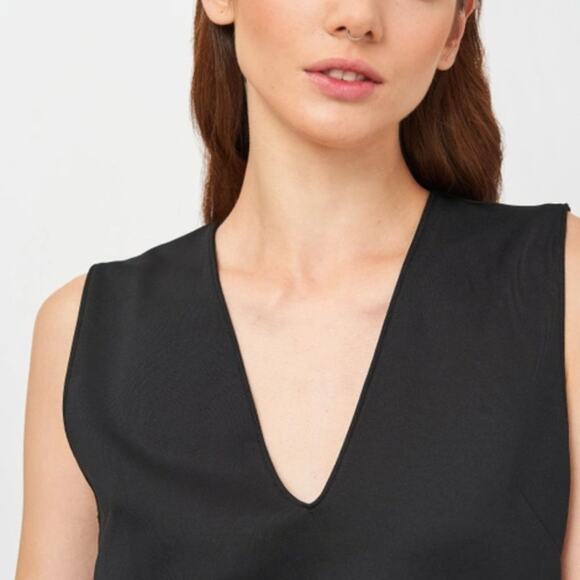 ZARA Deep V Neck Black Crop Top Vest Blouse Womens Medium Cropped - Picture 16 of 16